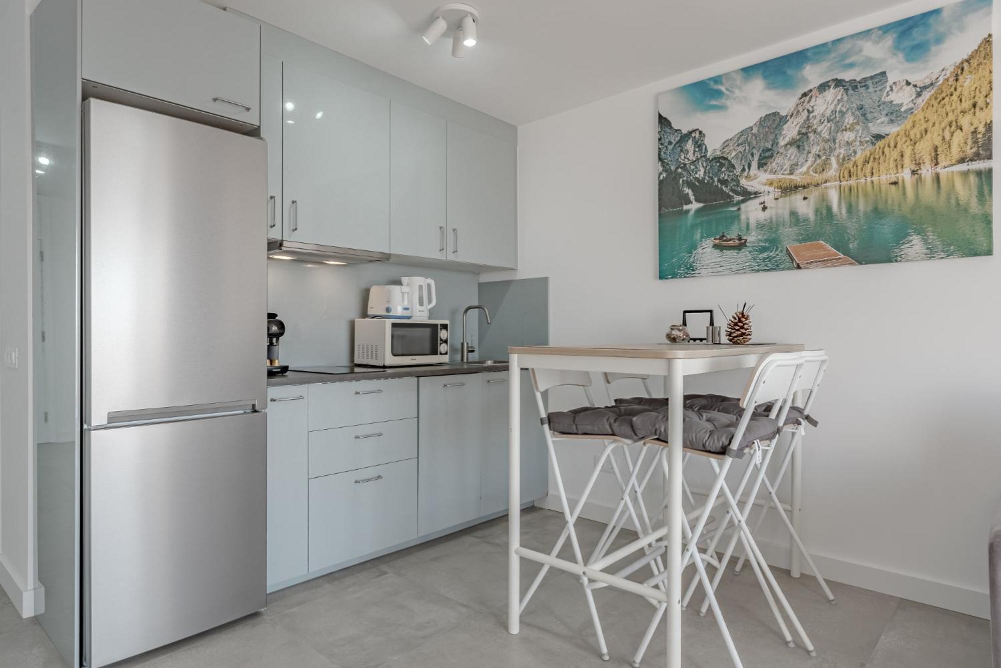 Ocean View Apartments In Park Royal I Адехе Экстерьер фото