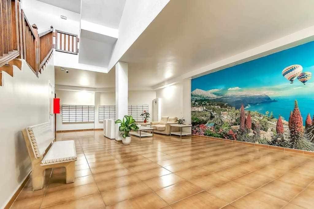 Ocean View Apartments In Park Royal I Адехе Экстерьер фото